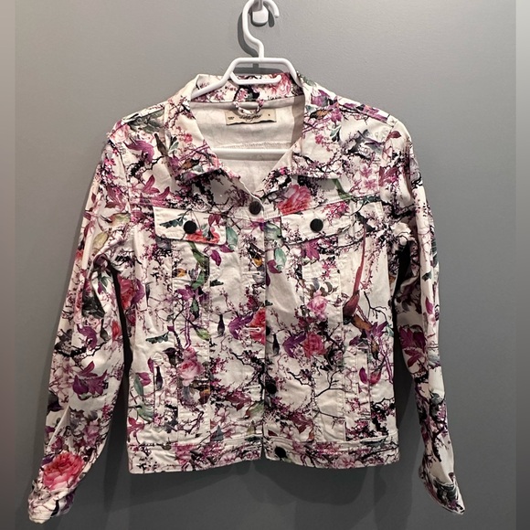 Patterned Denim Jacket - Picture 6 of 7